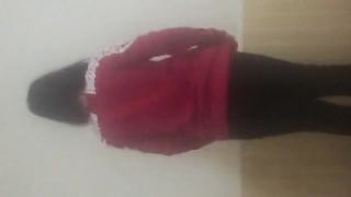 打渔家人妻史上最淫骚跳脱衣艳舞给老公的老铁观摩跳着跳着突然喷奶了