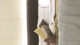 【午夜寻花】，大神爱徒精彩首秀，苗条大长腿小姐姐，抠穴观音坐莲深得师傅精髓，高清源码录制