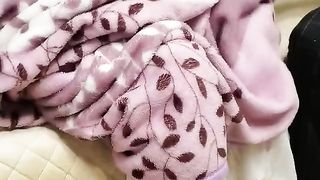 【69堂精品】【柒夜一枝花】，深夜，良家小少妇登门来相会，人妻最懂男人心，无套啪啪，口交卖骚，浪劲十足小荡妇