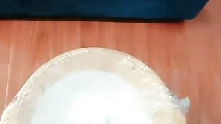 【69堂精品】黑丝少妇足疗按摩勾搭男技师，按腿的时候拿着跳蛋玩起来