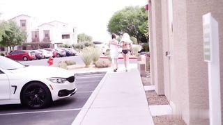 【69堂精品】人妖性欲来了在厨房里玩JJ操菊花高潮射了一嘴爱液