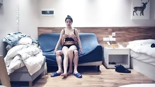 【69堂精品】黄先生探花约大奶妹子口交舔弄床上骑坐自己动01