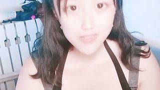 【69堂精品】36E巨乳女仆顶级肥臀粉穴近距离掰穴特写01