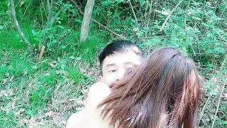 【69堂精品】性爱姿势教学户外情侣口交大鸡巴燃情小树林