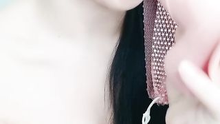 成都范冰冰主动自慰提臀后入小穴高潮流水