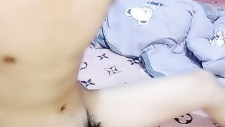 【69免费视频】味奶糖啪啪鸡圈玩弄鸡巴呻吟爆草后入