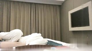 【69堂精品视频】苗条身材妹子啪啪翘起屁股口交上位骑坐后入