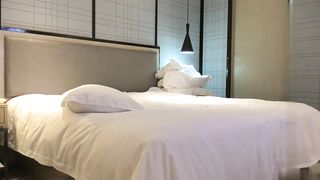 【69堂精品视频】御姐3000一炮男爵御姐自降逼价恳请留下