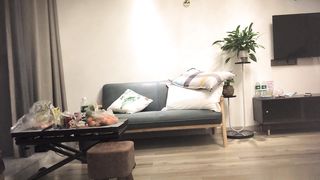 【69堂精品】熟女探花大长腿，C罩杯小伙舌吻调情极致享受