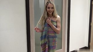 【69堂免费视频】与我继女的性生活美丽白嫩的小穴被我大鸡巴硬插