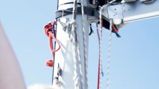 【69堂免费视频】在海上玩3p肛交性爱高潮深插喷水