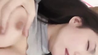 【69堂免费视频】推特极品骚女『奶凶』超大道具双开自慰啪啪口交狐狸精颜值