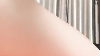 【69堂免费视频】无敌身材短发美少女！腰细胸大完美！