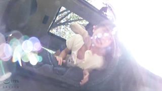 【69堂免费视频】丰润的嘴唇和又厚又长的舌头令人厌恶且密集地纠缠在一起