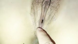 【69堂免费视频】国人大哥跟黑鬼激情4P两个风骚小妹，黑丝情趣露脸舔弄黑鬼大鸡巴