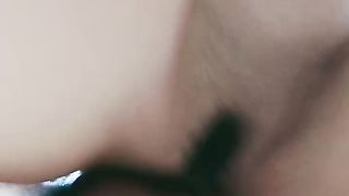 【69堂免费视频】极品黑丝小妹全程露脸伺候小哥激情啪啪，口交大鸡巴让小哥舔逼叫的好骚