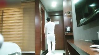 【69堂免费视频】和旗袍少妇酒店开房“我好喜欢你的鸡巴，操的我好舒服”