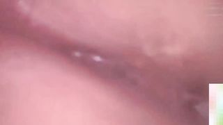 【69堂免费视频】【姐弟乱伦】中途趁妈妈给姐姐打电话时候无套内射