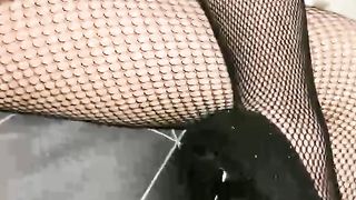 【69堂免费视频】颜值姐妹花双女诱惑！骚穴震动棒互插！