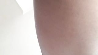 【69堂免费视频】【调教母狗】调教刚离婚的小婊子撅着大屁股挨操，离婚只为方便成为别人的性奴