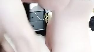 【69堂免费视频】【真实破处】铠甲重金包下高中妹子初夜，配有字幕