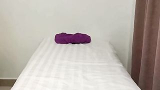 【69堂免费视频】万人求系列，巨乳女技师勾引小处男，一步步勾引到霸王硬上弓