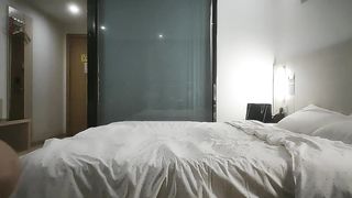 【69堂免费视频】极品良家洗脚妹回酒店，近距离视角特写，黑色丝袜情趣护士装，骑乘打桩后入猛烈撞击