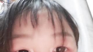 【69堂免费视频】童颜大奶娃娃脸妹妹！无毛骚穴炮友大战！白丝袜骑乘位，大奶子直晃动，后入抽插，从下往上视角