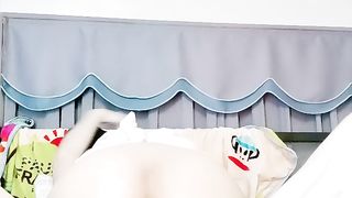 【69堂免费视频】舔弄大鸡巴活好真骚，多体位暴力抽插，高潮浪叫不止