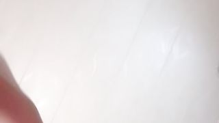 【69堂免费视频】极品尤物性感女神！衬衣顶级美腿！