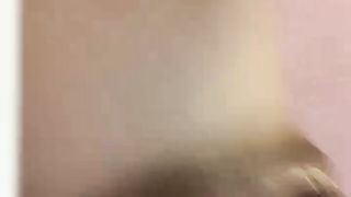 【69堂免费视频】尤物眼镜学生妹 ，黑丝掰嫩穴，男友掏JB抽插