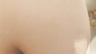 【69堂免费视频】大奶美女吃鸡啪啪_在室外扒下牛仔裤撅着屁屁无套后入_内射_回房在补一枪_哥们真能射