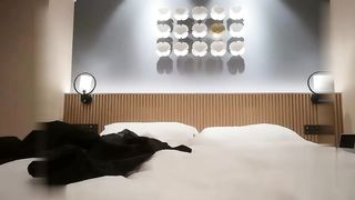 【69堂免费视频】气质黄发妹子啪啪花臂纹身舔弄骑乘抽插猛操