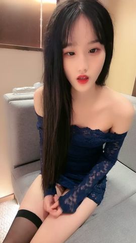 【69堂免费视频】极品颜值美少女！新人刚下海！收费房给大家秀一波，170CM黑丝美腿，假屌猛捅骚逼，妹妹玩的挺开