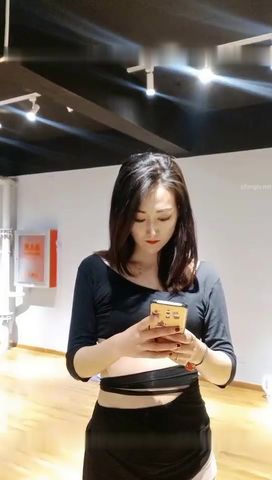 【69堂免费视频】超大胆刺激_约炮小鲜肉在练舞厅激情啪啪操_呻吟浪叫声绕梁环绕_高清源码录制