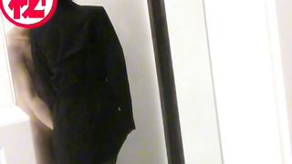 【69堂免费视频】3000块约了个KTV公主上门服务，特别骚，黑丝足交