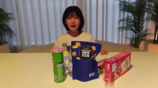 【69堂免费视频】吃饱喝足之后，性欲就来了