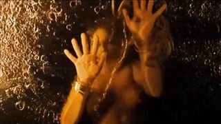 【69堂免费视频】她的骚逼湿透了