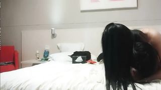 【69堂免费视频】特会叫骚的让人受不了的人妻月经来了也要做娇喘说进来我受不了了我好想做