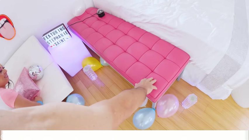 【69堂午夜视频】被可爱小表妹用大胸脯夹射