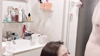 【69堂午夜视频】刚洗完澡被站着后入坏坏了