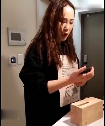 【69堂午夜视频】约炮如狼似虎的80后富姐侍候爽了有钞票