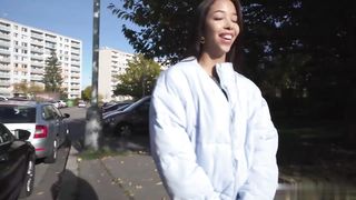 【69堂午夜视频】放荡的苗条亚洲骚逼美丽的大屁股和小奶子她的紧致粉嫩的骚穴被撑满