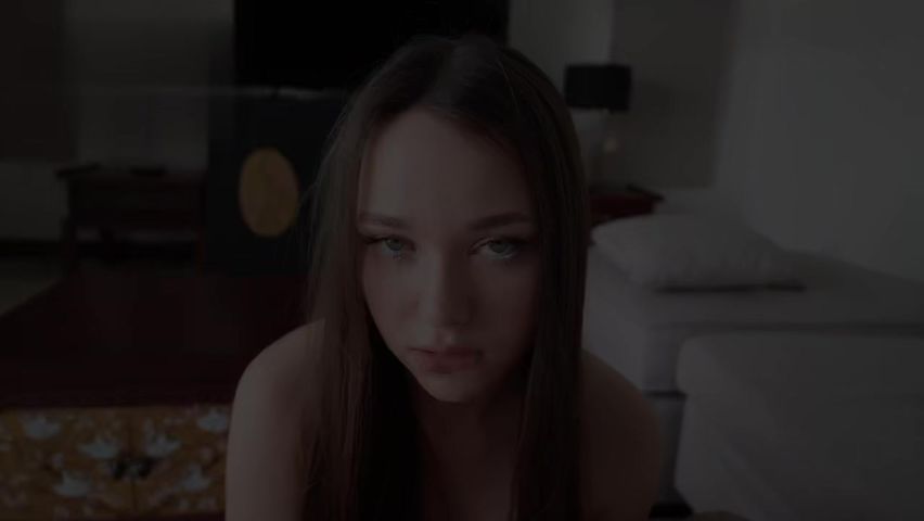 【69堂午夜视频】看看荡妇是如何一步一步的勾引到大鸡巴的青睐的直接操翻骚逼