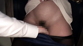 【69堂午夜视频】荡妇女牛仔用打桩活塞不断射精的激烈性爱2