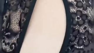 【69堂午夜视频】情趣黑丝开裆裤_大神直呼遭不住_黑长直顶级反差嫩妹_身穿情趣内衣被大哥无情蹂躏的视频流出