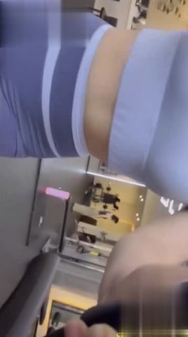 【69堂午夜视频】极品福利姬美女_大美美_剃光阴毛电影院啪啪野战道具肉棒配合各种性爱视频流出