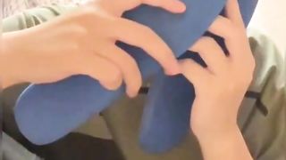 【69堂午夜视频】黑料吃瓜-狼友求的玉足系列你喜欢的女生舔吮着自己的嫩足金主定制学生妹自慰玉足视频嫩是真的嫩