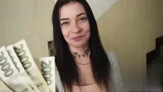 【69堂午夜视频】黑料吃瓜-捷克街头搭讪系列之钞能力搭讪系列偶遇倒垃圾的清纯小妹小费给到位直接当着其家人的面狠狠地操她