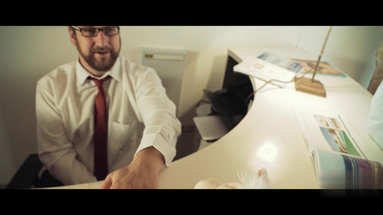 【69堂午夜视频】后入大屁股少妇十分淫荡直接把大鸡巴榨干